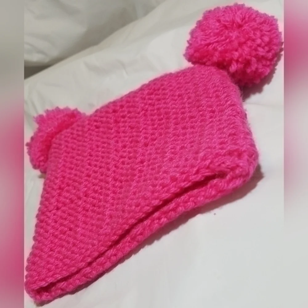 Girl's Knitted Pom-Pom Hat